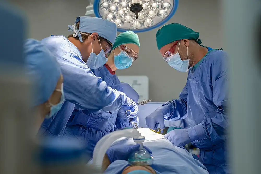 medical training videos, surgeons operating